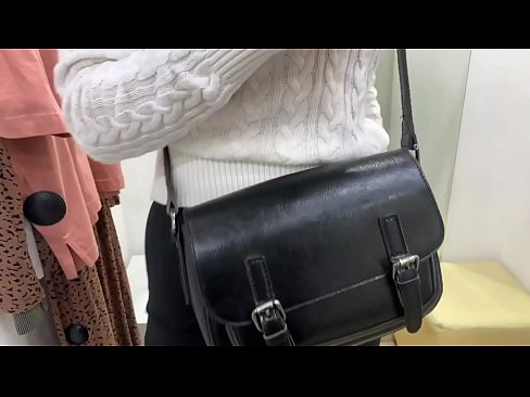 ❤️ Gənc qadın FeralBerry-nin fitinq otağında dildo ilə ictimai masturbasiyası ❤️❌ Seks videosu pornoda az.hentaibar-com.ru ❌